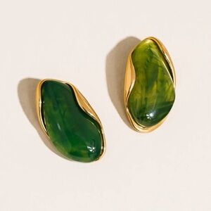 Emerald Green Resin Drop Statement  Earrings 18K Gold Plated Hypoallergenic NEW
